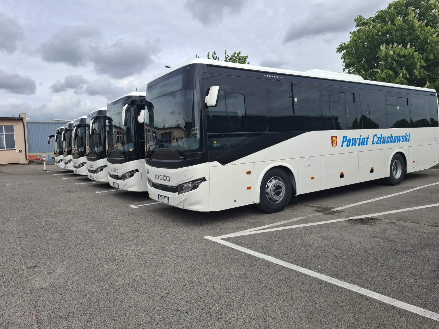 Autobus - widok z boku